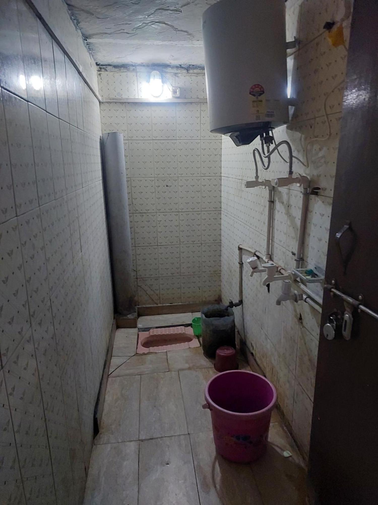 Kanti Devi Seva Sadan Mathura Exterior foto